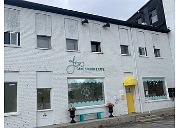 Cambridge cake JTM Cake Studio & Cafe