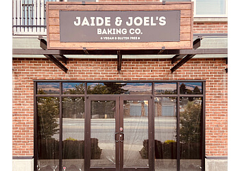 Kelowna cake Jaide & Joel's Baking Co.