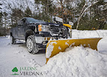 Montreal snow removal Jardins Verdana image 1