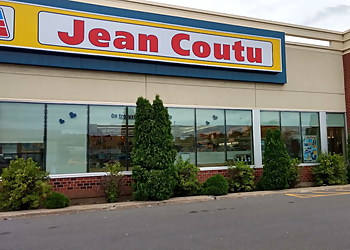 Jean Coutu Laval - Laval, QC Pharmacies - Pharmacy Exterior Image
