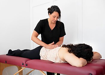 Burnaby manual osteopath Jenna Howe, BA Psych., DOMP - JENNA HOWE AND ASSOCIATES