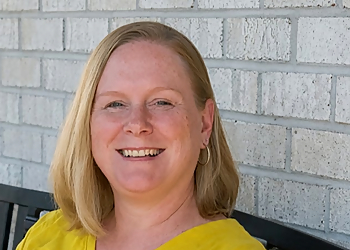 Jennifer Kausky, MSW, RSW - PSYCHOTHERAPY FOR COUPLES Jennifer Kausky, MSW, RSW - PSYCHOTHERAPY FOR COUPLES - London, ON Thérapie de couple - Counsellor Image