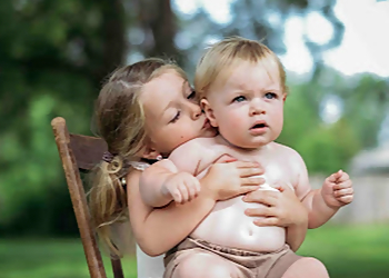 Kingston babies and family photographer Jenny Cox Photography