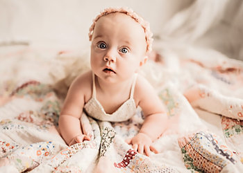 Kingston babies and family photographer  Jenny Cox Photography
