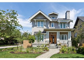 Vancouver residential architect John Henshaw Architect Inc.