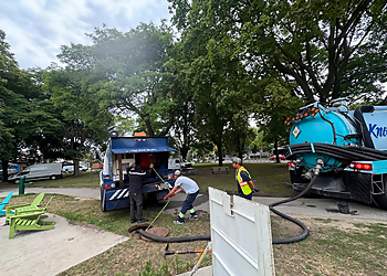 John Knox Pumping Service - Vaughan, ON Septic Tank Services - Field Work Image