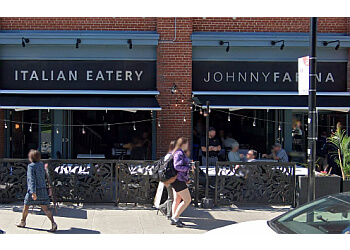 Ottawa italian restaurant Johnny Farina