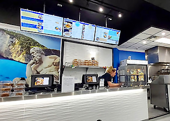 Johnny Greekos - Cambridge, ON Restaurants méditerranéens - Restaurant Interior Image