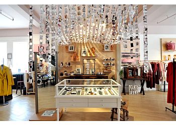 St Johns Boutiques De Cadeaux Johnny Ruth