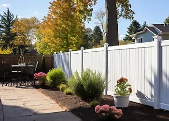 Johnston Fence Contracting Johnston Fence Contracting - Orillia, ON Fencing Contractors - Service Image