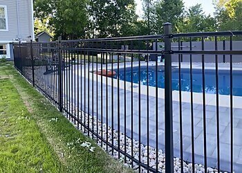 Orillia fencing contractor Johnston Fence Contracting