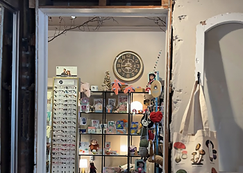 Windsor Boutiques De Cadeaux Jones & Company