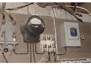 Kitchener Électriciens Jones Electric Of Kitchener Inc.