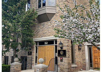 Mississauga Thérapie de couple Justin Michel, MA, MSc, RP, RMFT - BUILDING BRIDGES PSYCHOTHERAPY