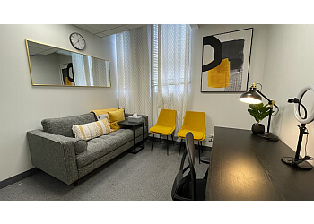 Mississauga Thérapie de couple Justin Michel, MA, MSc, RP, RMFT - BUILDING BRIDGES PSYCHOTHERAPY