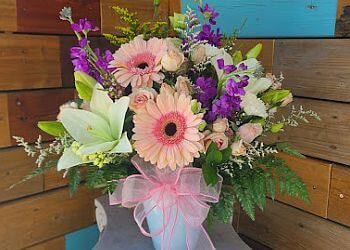 Windsor Fleuristes K. Michael's Flowers & Gifts