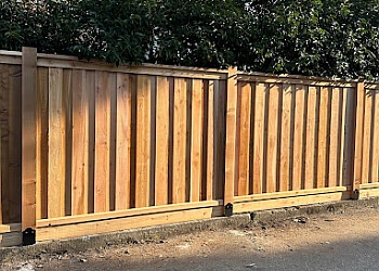 Langley fencing contractor Kambere Custom Built Fences
