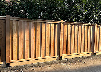 Vancouver fencing contractor Kambere Custom Built Fences image 1