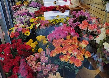 Newmarket florist Karen's & Tina's Flowers