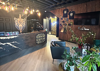 Karmma Tattoo Burnaby - Burnaby, BC Tattoo Shops - Business Interior Image