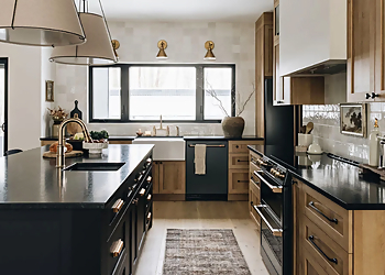 KarolAnne. Intérieurs - Brossard, QC Interior Designer & Decorators - Kitchen Image