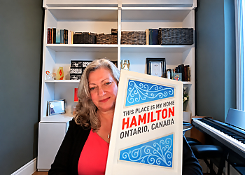 Kathy Della-Nebbia-ROYAL LEPAGE STATE REALTY, BROKERAGE - Hamilton, ON Agents Immobiliers - Professional Agent Image