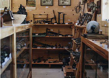 Kawartha Lakes places to see Kawartha Settlers' Village