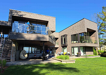 Peterborough window cleaner Kawartha Window Cleaning