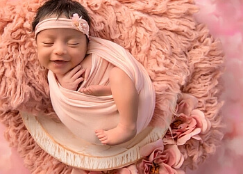 Ottawa babies and family photographer Kayla Photography