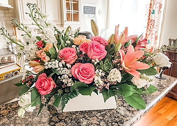 Kensington Florist Kensington Florist - Calgary, AB Florists - Sample Image