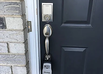 Kevin's Mobile Locksmith - Welland, ON Locksmiths - Indoor Service Image