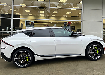 Vancouver car dealership Kia Vancouver