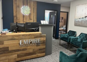 Hamilton Thérapeutes Kim Chapman, RSW - EMPIRE PSYCHOTHERAPY