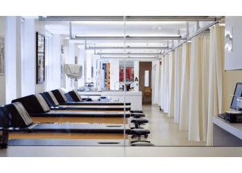 Brossard physical therapist Kinatex Sports Physio