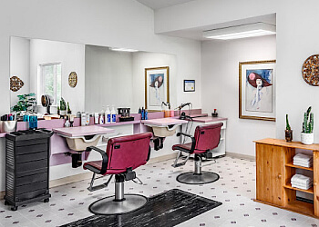 Kingston retirement home Kingsdale Chateau