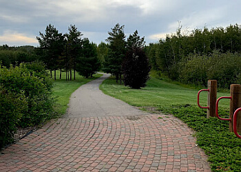 St Albert hiking trail Kingswood Park