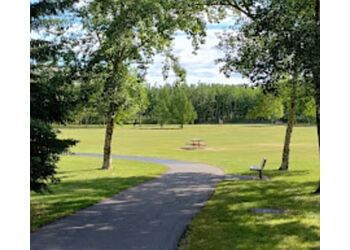 St Albert hiking trail Kingswood Park