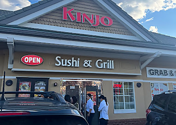 Calgary sushis Kinjo Sushi & Grill