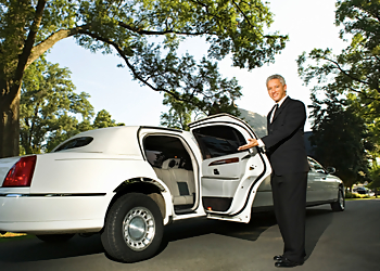 Kitchener Limo Rentals - Kitchener, ON Limo Service