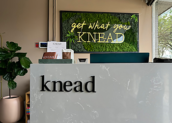 Knead Foot & Body Massage Studio Knead Foot & Body Massage Studio - Vancouver, BC Massothérapies - Interior Image