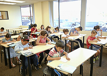 Kumon Math and Reading Centre of Nanaimo - Applecross - Nanaimo, BC Tutoring Centers - Classroom Image