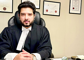Kunal Kapoor - Brampton, ON Avocat Contentieux Civil - Law Firm Staff Image