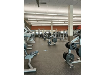 Vaughan gym LA Fitness