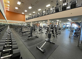 Aurora gym LA Fitness Aurora