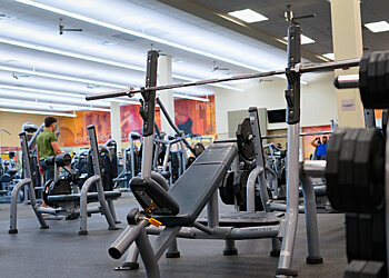 Cambridge Gymnases LA Fitness Cambridge