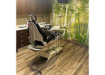 Chatham Dentistes Dr. Ammar Taimish - LIGHTHOUSE DENTAL CHATHAM