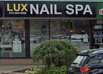 Guelph nail salon LUX Nail Spa