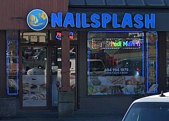 North Vancouver nail salon LYNN NailSplash