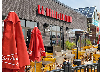 Repentigny Bars Sportifs La Belle & La Boeuf