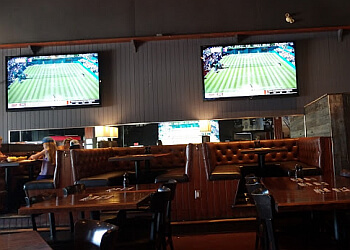 Terrebonne sports bar La Cage